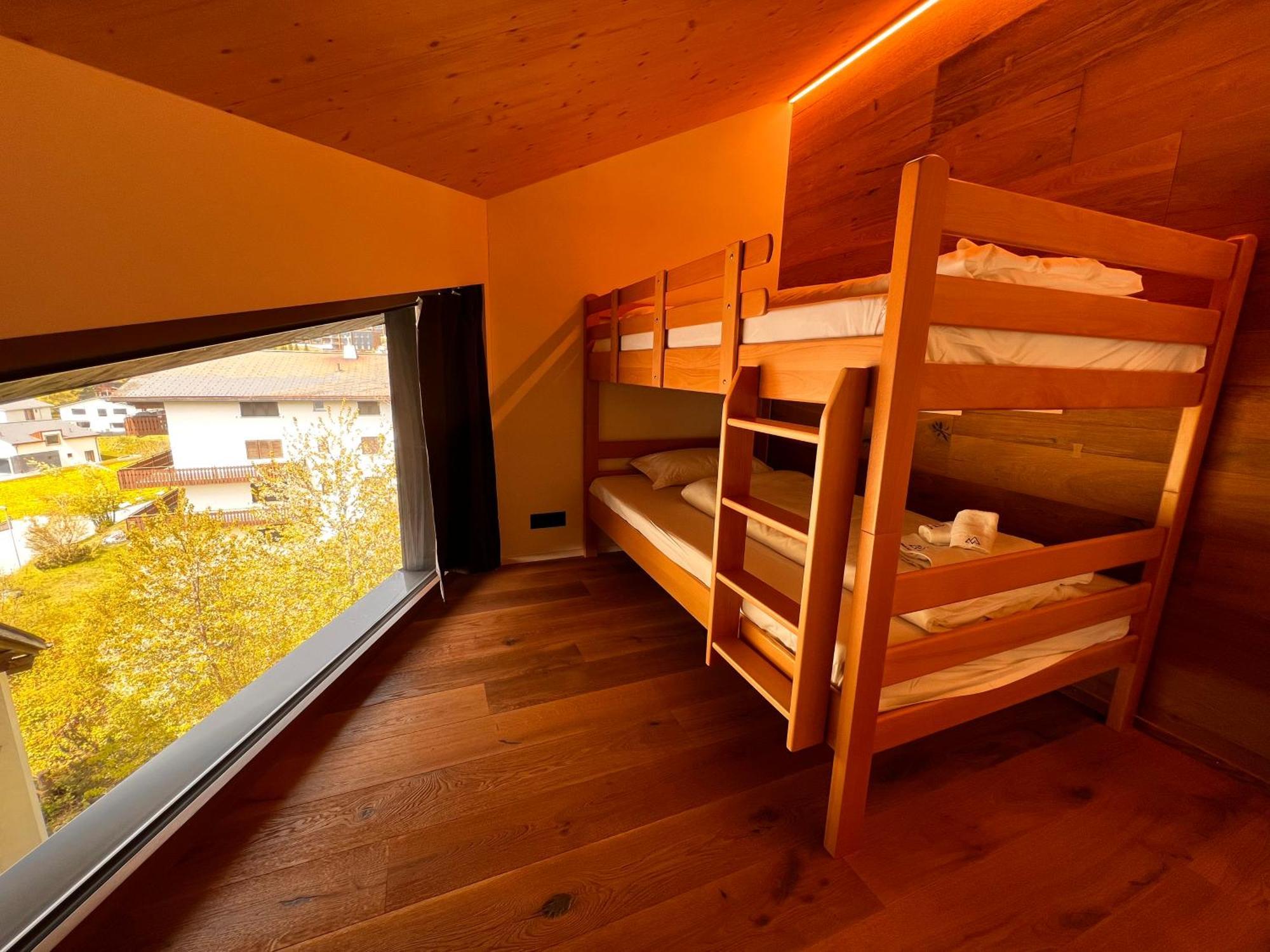 Black Summit Boutique Resort ลากซ์ ภายนอก รูปภาพ