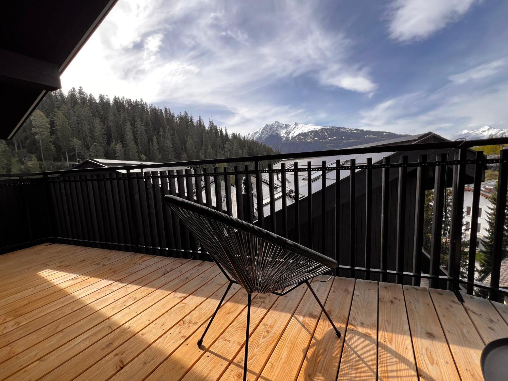 Black Summit Boutique Resort ลากซ์ ภายนอก รูปภาพ
